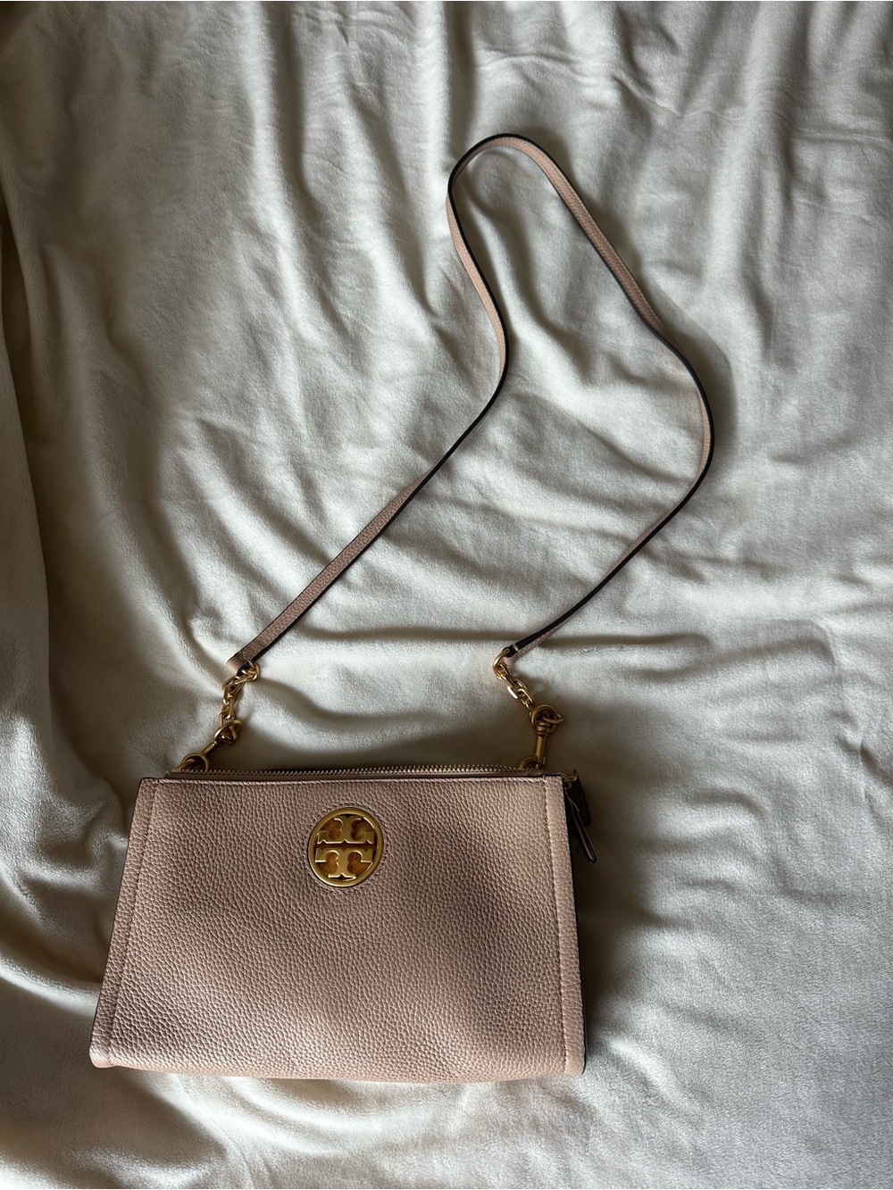 Tory Burch Pebbled Leather Crossbody in Blush